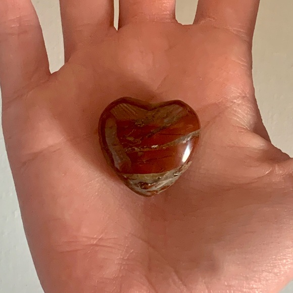 Heart Shaped Rare Brecciated Red Jasper / Poppy Jasper Meditation Palm Stone - Picture 2 of 4